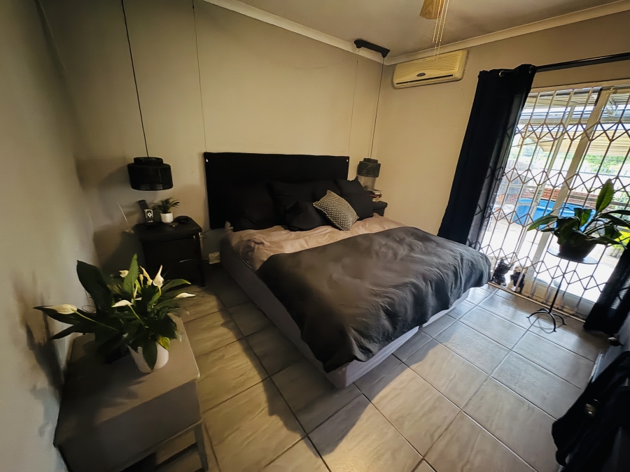 3 Bedroom Property for Sale in Ifafi North West